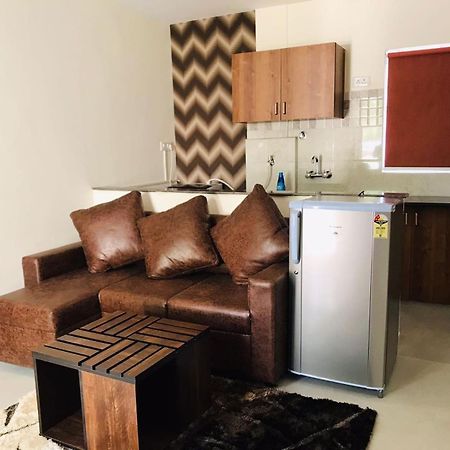 Address 24 Inn Bangalore Eksteriør billede