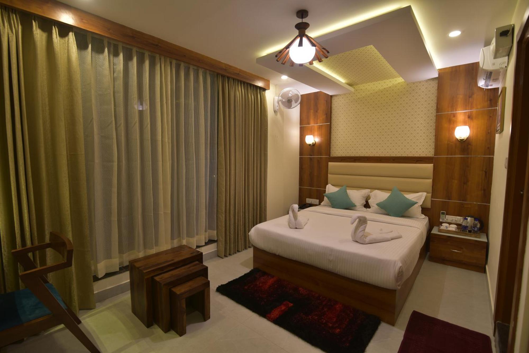 Address 24 Inn Bangalore Eksteriør billede