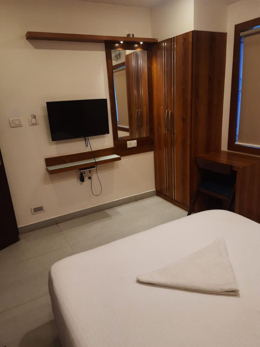 Address 24 Inn Bangalore Eksteriør billede